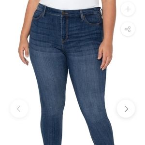 Liverpool Jean company skinny blue jeans. 16W